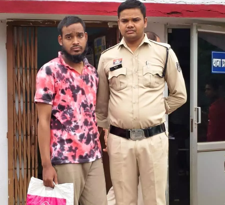 Raipur City News : RRB परीक्षा में हाईटेक नकल का खुलासा, अंडरगारमेंट में मोबाइल छिपाकर पहुंचा अभ्यर्थी गिरफ्तार