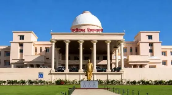 Chhattisgarh Assembly Monsoon Session: विधानसभा गूंजा महतारी वंदन का मुद्दा, e-KYC और अपात्र हितग्राहियों पर तीखी बहस, विपक्ष का वॉकआउट Chhattisgarh Assembly Monsoon Session: विधानसभा गूंजा महतारी वंदन का मुद्दा, e-KYC और अपात्र हितग्राहियों पर तीखी बहस, विपक्ष का वॉकआउट