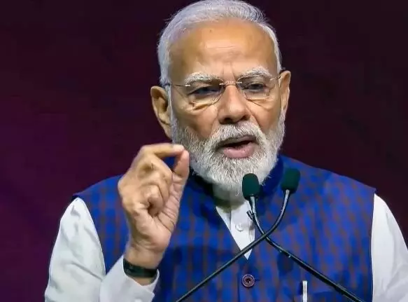हमारे युवाओं से बढ़कर कुछ नहीं… पेपर लीक पर PM नरेंद्र मोदी का बड़ा एक्शन, फास्ट-ट्रैक कोर्ट में होगा फैसला हमारे युवाओं से बढ़कर कुछ नहीं… पेपर लीक पर PM नरेंद्र मोदी का बड़ा एक्शन, फास्ट-ट्रैक कोर्ट में होगा फैसला