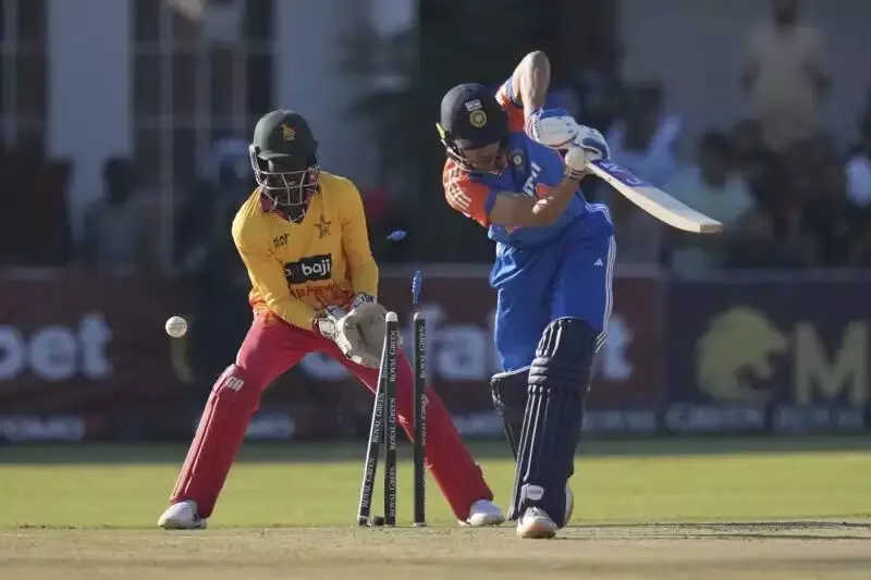 IND vs ZIM 1st T20I: जिम्बाब्वे 125 रन पर ढेर, भारत को पहला झटका IND vs ZIM 1st T20I: जिम्बाब्वे 125 रन पर ढेर, भारत को पहला झटका