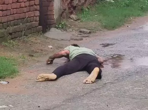 CG News : पत्नी से विवाद के बाद खंभे पर चढ़ा था पति, करंट की चपेट में आने से हुई मौत