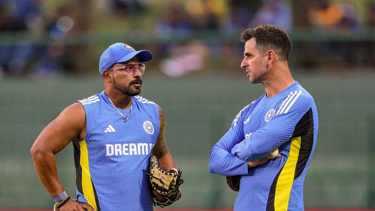 Team India: टीम इंडिया के कोचिंग स्टाफ में बड़ा बदलाव, रयान टेन डोशेट और टी दिलीप का टेन्योर खत्म