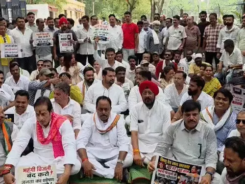 CG News : विधानसभा चुनाव से पहले कांग्रेस ने कसा संगठनात्मक शिकंजा: अब हर धरना-प्रदर्शन की देनी होगी पूर्व सूचना