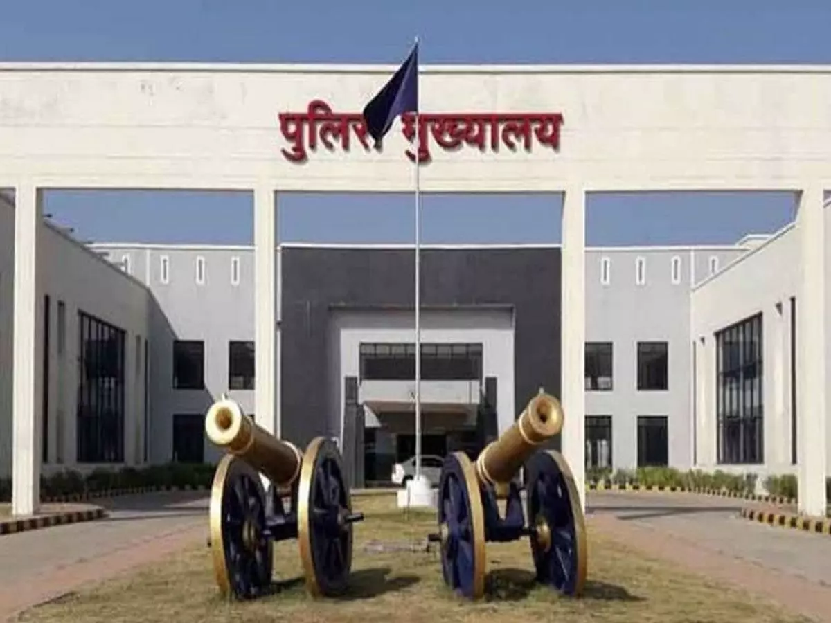 CG Police Transfer : छत्तीसगढ़ पुलिस महकमे में बदलाव, मुख्यालय ने जारी किए नए ट्रांसफर आदेश, देखें सूची