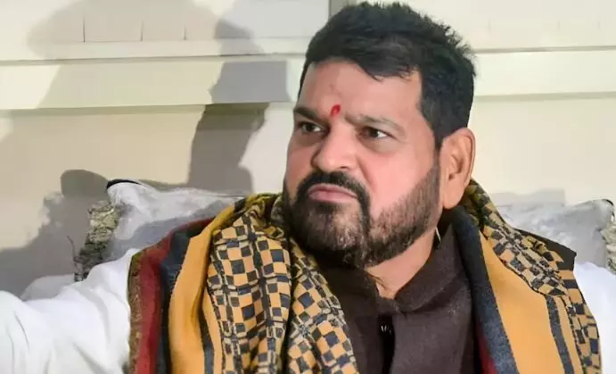 Brij Bhushan Singh : बृजभूषण सिंह महिला पहलवान यौन शोषण केस में बरी, 3 साल बाद आया दिल्ली कोर्ट का फैसला, बोले-चलिए जो हुआ सो हुआ Brij Bhushan Singh : बृजभूषण सिंह महिला पहलवान यौन शोषण केस में बरी, 3 साल बाद आया दिल्ली कोर्ट का फैसला, बोले-चलिए जो हुआ सो हुआ