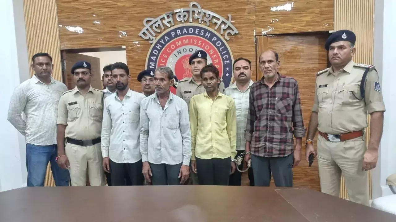 MP News : मानव तस्करी गिरोह का पर्दाफाश, नाबालिग का आधार बदलकर कराई शादी; 3 लाख में किया सौदा