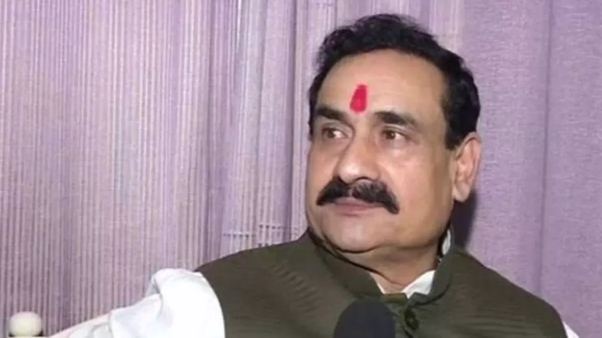 MP: दतिया उपचुनाव हार के बाद नरोत्तम मिश्रा की सफाई: बोले- आशुतोष तिवारी मेरे अनुज हैं, हमारे बीच कोई कटुता नहीं