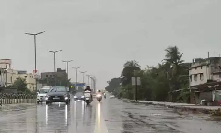 CG Weather : छत्तीसगढ़ में अगले 2 दिन बारिश का दौर जारी, 24 जिलों में तेज हवा के साथ अलर्ट