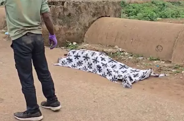 Raipur City Crime : 3 दिन से लापता युवक की संदिग्ध हालत में मिली लाश, सीमेंट पाइप में छिपाने की आशंका