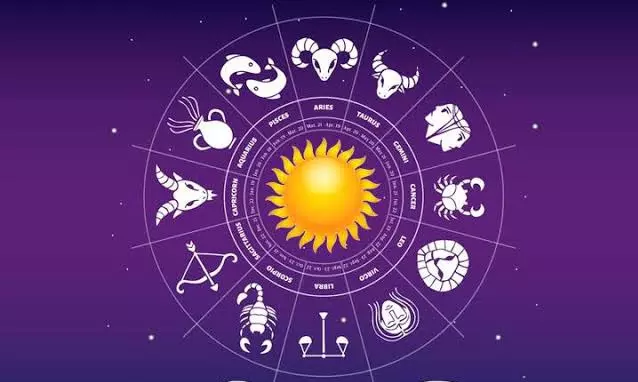 Sundays Horoscope: इन 6 राशियों के लिए खुलेंगे तरक्की के द्वार, पढ़ें अपना रविवार का राशिफल