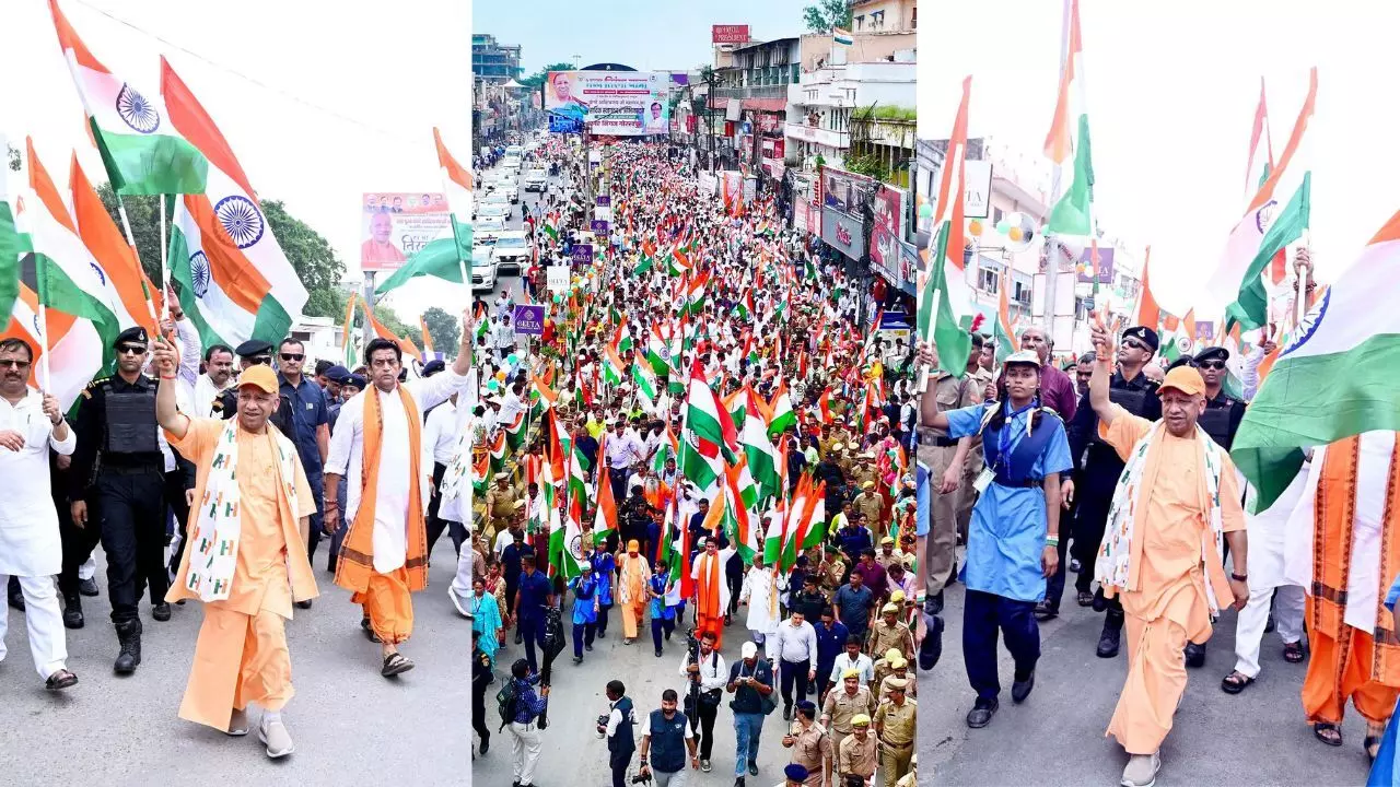 Gorakhpur Tiranga Yatra: गोरखपुर में गूंजे ‘वंदे मातरम’ के जयकारे, CM योगी की अगुवाई में निकली भव्य तिरंगा यात्रा