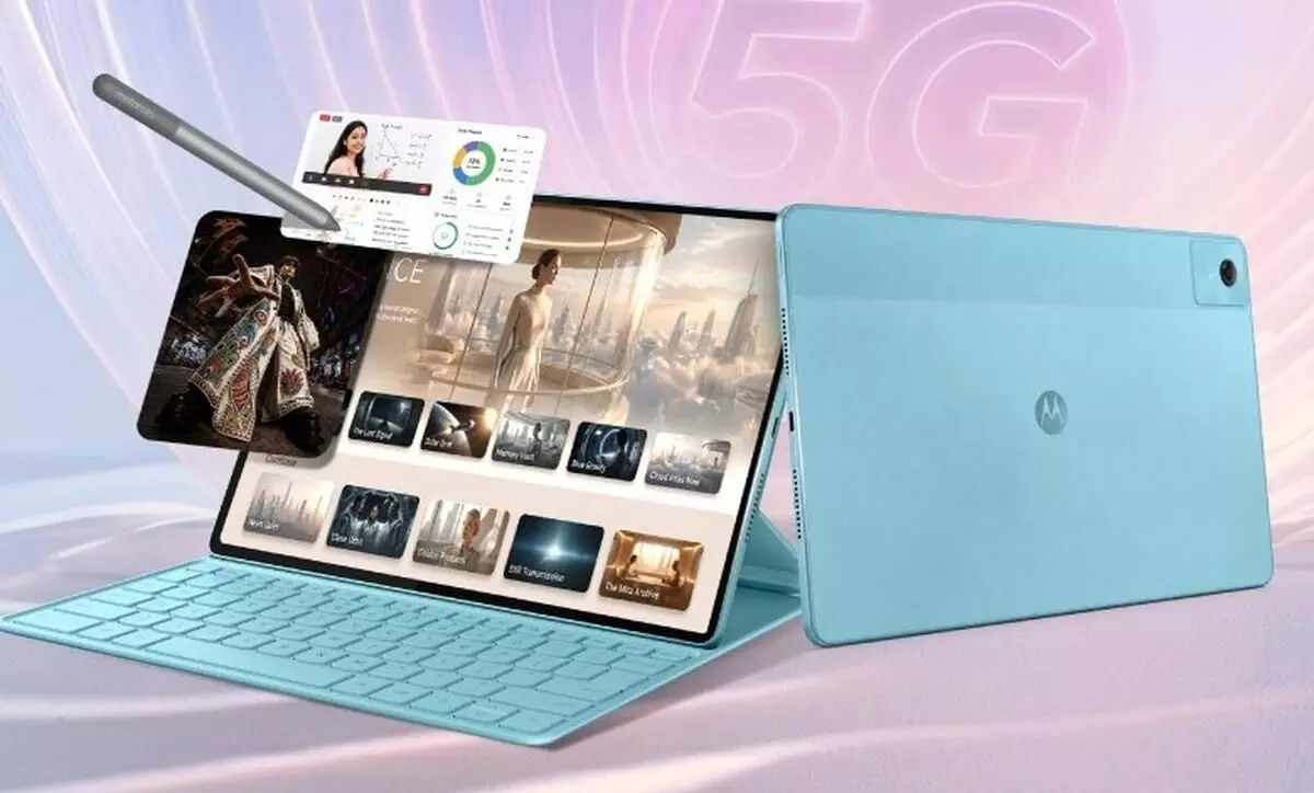 Moto Pad 70 भारत में लॉन्च, 10,200mAh बैटरी और 2.5K डिस्प्ले से लैस नया टैबलेट, जानें कीमत Moto Pad 70 भारत में लॉन्च, 10,200mAh बैटरी और 2.5K डिस्प्ले से लैस नया टैबलेट, जानें कीमत