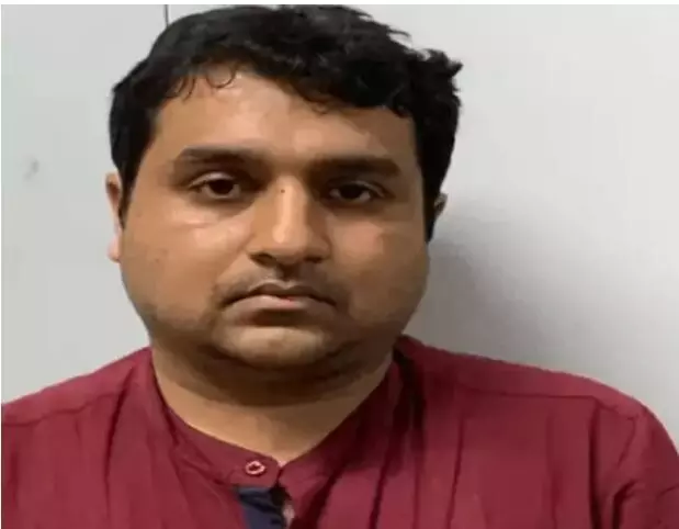 Big Breaking : अधिराज ग्रुप के डायरेक्टर शुभम सिंघल पर बहन-जीजा से 1.25 करोड़ की ठगी के आरोप में खुले बड़े राज.. बहन शिवांगी को पार्टनरशिप डीड से रिटायर्ड दिखाने के मामले में रजिस्ट्रार ऑफ फर्म्स की प्रक्रिया भी सवालों के घेरे में
