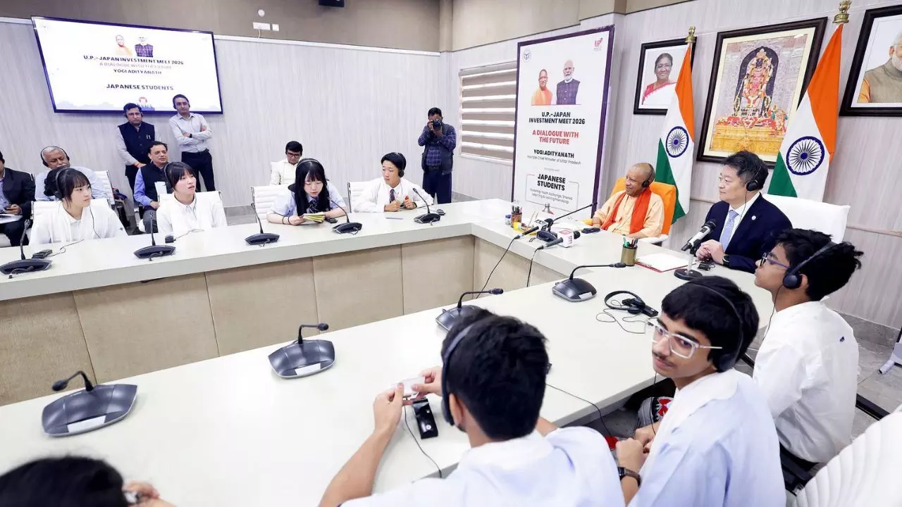 UP Japan Investment Meet 2026: जापानी निवेशकों का मैन्युफैक्चरिंग से सेमीकंडक्टर तक निवेश पर फोकस; ग्रेटर नोएडा और वाराणसी पर खास नजर UP Japan Investment Meet 2026: जापानी निवेशकों का मैन्युफैक्चरिंग से सेमीकंडक्टर तक निवेश पर फोकस; ग्रेटर नोएडा और वाराणसी पर खास नजर