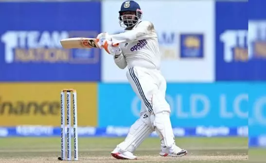 India-Sri Lanka Test Series: विदेशी धरती पर पंत का ऐतिहासिक रिकॉर्ड, धोनी को पीछे छोड़ा India-Sri Lanka Test Series: विदेशी धरती पर पंत का ऐतिहासिक रिकॉर्ड, धोनी को पीछे छोड़ा