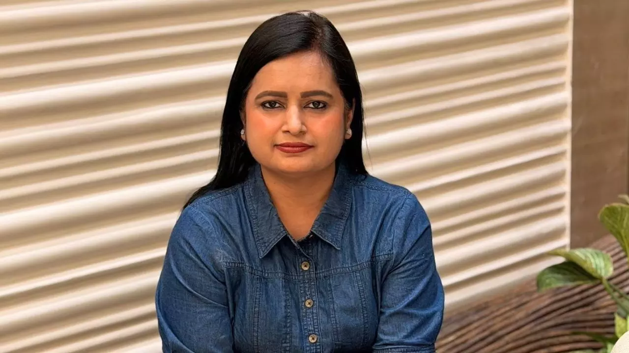 Raipur City News : महापौर से जुड़े आपत्तिजनक वीडियो मामले में एंकर सोमा देवांगन हिरासत में Raipur City News : महापौर से जुड़े आपत्तिजनक वीडियो मामले में एंकर सोमा देवांगन हिरासत में