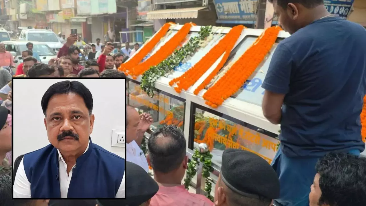 Jharkhand : मंत्री सुदिव्य कुमार सोनू के निधन पर 2 दिन राजकीय शोक, स्कूल-ऑफिस रहेंगे बंद Jharkhand : मंत्री सुदिव्य कुमार सोनू के निधन पर 2 दिन राजकीय शोक, स्कूल-ऑफिस रहेंगे बंद