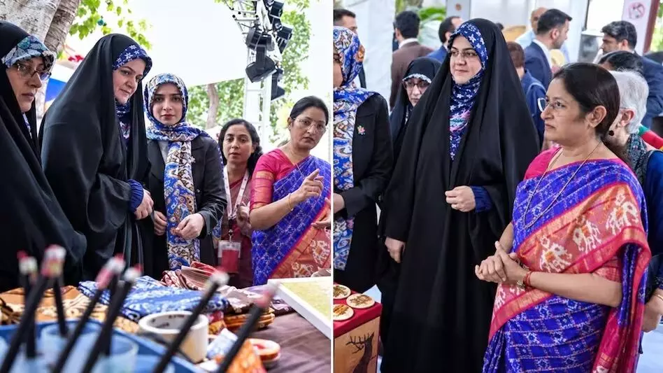 ईरानी राष्ट्रपति की बेटी ने देखा प्रधानमंत्री संग्रहालय, BRICS बाजार में जानी भारत की कला-संस्कृति ईरानी राष्ट्रपति की बेटी ने देखा प्रधानमंत्री संग्रहालय, BRICS बाजार में जानी भारत की कला-संस्कृति