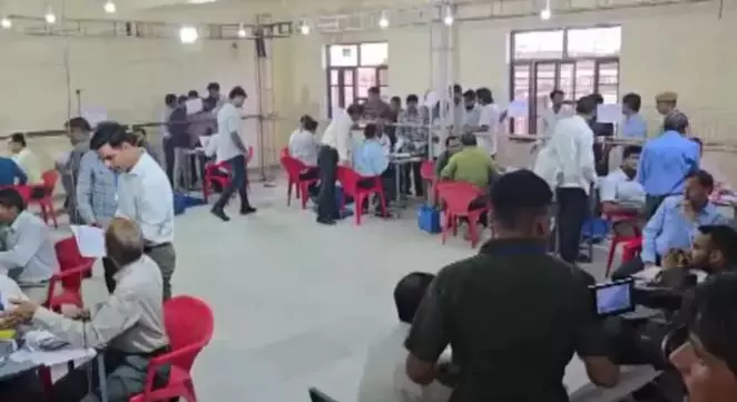 Rajasthan Nikay Chunav Result: राजस्थान निकाय चुनाव के शुरुआती रुझानों में बीजेपी की बढ़त, जानिए ताजा अपडेट Rajasthan Nikay Chunav Result: राजस्थान निकाय चुनाव के शुरुआती रुझानों में बीजेपी की बढ़त, जानिए ताजा अपडेट