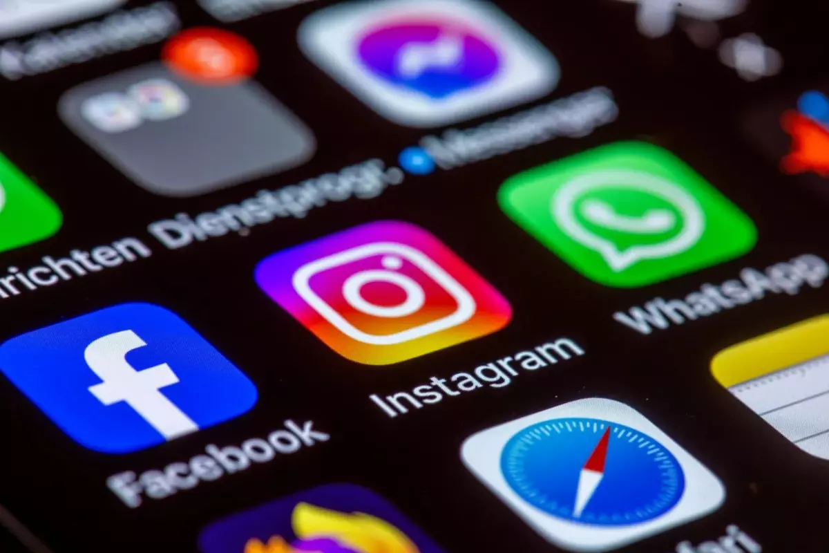Meta One Subscription भारत में लॉन्च: एक प्लान में Instagram, WhatsApp और Facebook के फीचर, ₹549 से शुरू कीमत Meta One Subscription भारत में लॉन्च: एक प्लान में Instagram, WhatsApp और Facebook के फीचर, ₹549 से शुरू कीमत