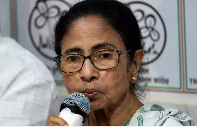 Nandigram by election TMC news : नंदीग्राम में हो गया खेला, TMC आउट India इन, जानें ममता बनर्जी ने क्यों बदला प्लान Nandigram by election TMC news : नंदीग्राम में हो गया खेला, TMC आउट India इन, जानें ममता बनर्जी ने क्यों बदला प्लान