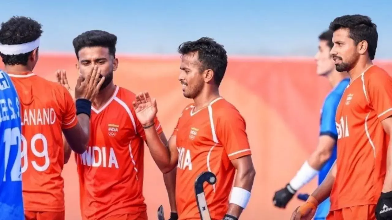 एशियन गेम्स में भारत की हॉकी में हैट्रिक, कोरिया को 8-2 से हराया एशियन गेम्स में भारत की हॉकी में हैट्रिक, कोरिया को 8-2 से हराया