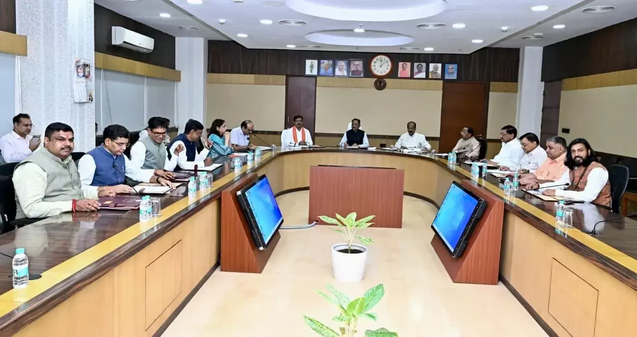 CG Cabinet Meeting: साय कैबिनेट के बड़े फैसले, अतिथि व्याख्याता नीति-2026 में संशोधन; पूर्व अग्निवीरों को मिलेगा 10% आरक्षण, सरकारी कॉलेजों और भर्ती नियमों पर भी अहम निर्णय CG Cabinet Meeting: साय कैबिनेट के बड़े फैसले, अतिथि व्याख्याता नीति-2026 में संशोधन; पूर्व अग्निवीरों को मिलेगा 10% आरक्षण, सरकारी कॉलेजों और भर्ती नियमों पर भी अहम निर्णय