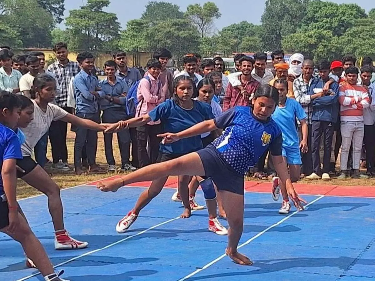 Bastar Olympics 2026: आज से शुरू हुआ पंजीयन, नवंबर में ब्लॉक स्तर पर होंगे मुकाबले, 11 खेलों में दिखेगा दमखम Bastar Olympics 2026: आज से शुरू हुआ पंजीयन, नवंबर में ब्लॉक स्तर पर होंगे मुकाबले, 11 खेलों में दिखेगा दमखम