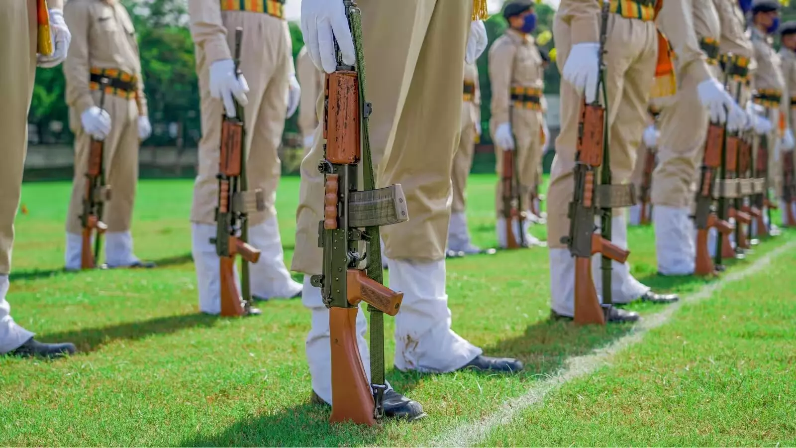 यूपी होमगार्ड भर्ती का रिजल्ट जारी: 75 जिलों में 41,424 अभ्यर्थियों का चयन, ऐसे करें चेक यूपी होमगार्ड भर्ती का रिजल्ट जारी: 75 जिलों में 41,424 अभ्यर्थियों का चयन, ऐसे करें चेक
