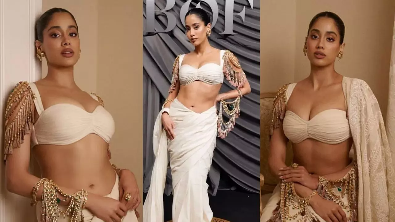Janhvi Kapoor Paris Look: पेरिस में जान्हवी कपूर ने बिखेरा देसी रॉयल अंदाज, 460 काउंट बंगाल मलमल की साड़ी ने खींचा ध्यान Janhvi Kapoor Paris Look: पेरिस में जान्हवी कपूर ने बिखेरा देसी रॉयल अंदाज, 460 काउंट बंगाल मलमल की साड़ी ने खींचा ध्यान