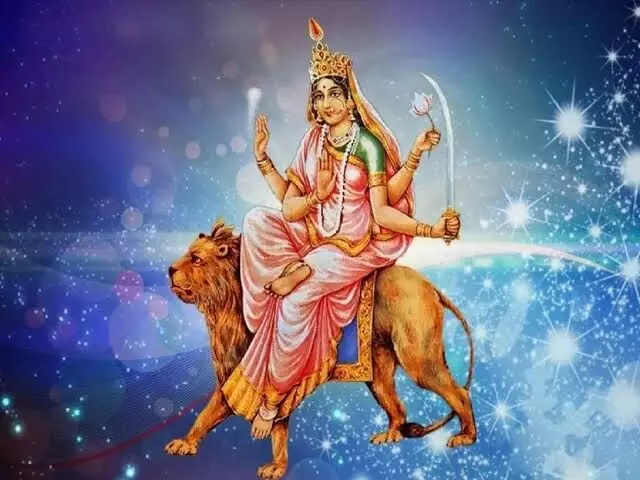 नवरात्रि के छठे दिन मां कात्यायनी की कृपा से चमकेगी किस्मत, जानें मेष से मीन तक 12 राशियों का हाल नवरात्रि के छठे दिन मां कात्यायनी की कृपा से चमकेगी किस्मत, जानें मेष से मीन तक 12 राशियों का हाल