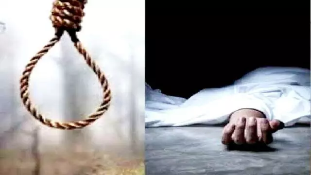 CG Crime : नाले में मिला युवक का लहूलुहान शव, हत्या के संदेही का भी फांसी के फंदे पर मिली लाश, पुलिस जांच में जुटी CG Crime : नाले में मिला युवक का लहूलुहान शव, हत्या के संदेही का भी फांसी के फंदे पर मिली लाश, पुलिस जांच में जुटी