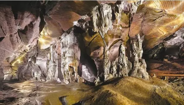Kotumsar Cave: 20 अक्टूबर से खुलेगी कांगेर घाटी की प्रसिद्ध कुटुमसर गुफा, 12 दिन पहले शुरू हो रही सफारी, बस्तर आने वाले पर्यटकों के लिए खुशखबरी Kotumsar Cave: 20 अक्टूबर से खुलेगी कांगेर घाटी की प्रसिद्ध कुटुमसर गुफा, 12 दिन पहले शुरू हो रही सफारी, बस्तर आने वाले पर्यटकों के लिए खुशखबरी