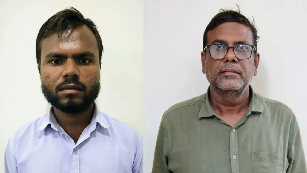 CG Cyber Crime : रायपुर पुलिस का बड़ा एक्शन, IAS अधिकारी की फर्जी ID बनाने वाला और 88 लाख की ठगी का आरोपी UP से गिरफ्तार CG Cyber Crime : रायपुर पुलिस का बड़ा एक्शन, IAS अधिकारी की फर्जी ID बनाने वाला और 88 लाख की ठगी का आरोपी UP से गिरफ्तार
