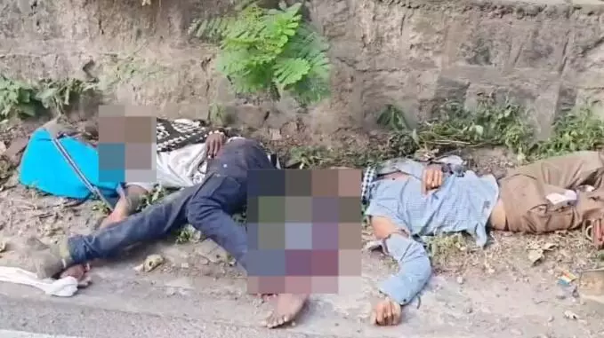 CG Accident : केशकाल घाटी में दर्दनाक हादसा, माजदा के पीछे घुसी बाइक, दो युवकों की मौके पर मौत CG Accident : केशकाल घाटी में दर्दनाक हादसा, माजदा के पीछे घुसी बाइक, दो युवकों की मौके पर मौत