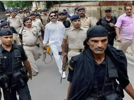 फिर बढ़ी अनंत सिंह की मुश्किलें, सुप्रीम कोर्ट ने दुलारचंद हत्याकांड में रद्द की जमानत, 1 दिसंबर तक करना होगा सरेंडर फिर बढ़ी अनंत सिंह की मुश्किलें, सुप्रीम कोर्ट ने दुलारचंद हत्याकांड में रद्द की जमानत, 1 दिसंबर तक करना होगा सरेंडर